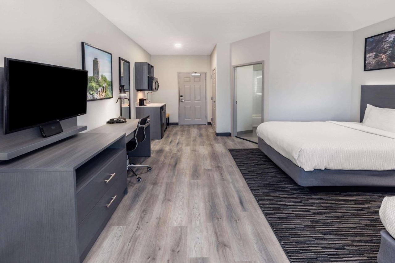 La Quinta Inn & Suites By Wyndham ארדמור מראה חיצוני תמונה